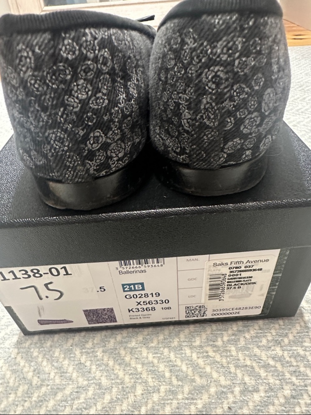 CHANEL Black denim  CC Logo Ballet Flats - Picture 4 of 11